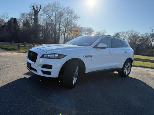 2019 Jaguar F-PACE 25t Premium