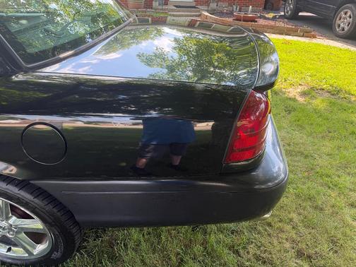 Black 2003 Mercury Marauder Base