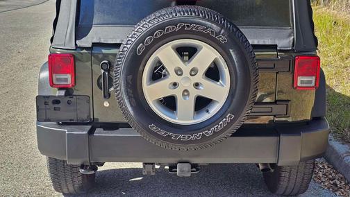 2015 Jeep Wrangler Sport