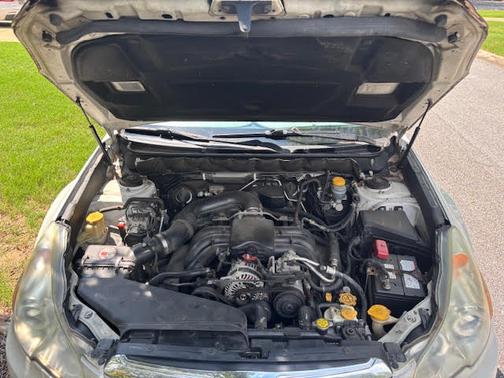 2010 Subaru Outback 3.6 R Limited