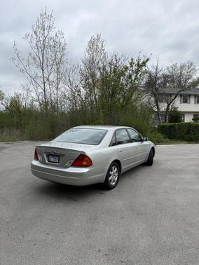2002 Toyota Avalon XLS