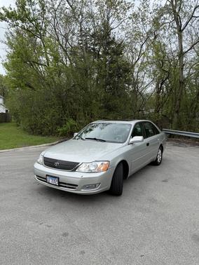 2002 Toyota Avalon XLS