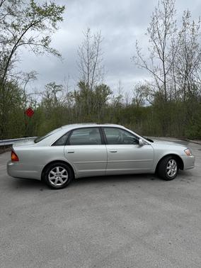 2002 Toyota Avalon XLS