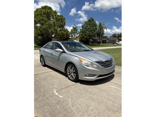 2012 Hyundai SONATA Limited 2.0T