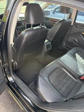 2013 Volkswagen Passat 3.6 SEL Premium
