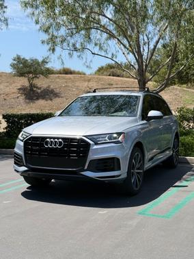 Silver 2020 Audi Q7 55 Premium Plus