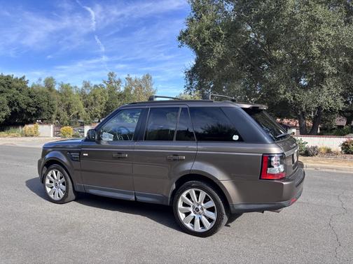 Brown 2013 Land Rover Range Rover Sport HSE