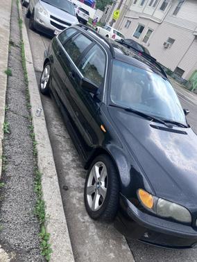 2005 BMW 325 xi Sport