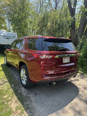 Red 2018 Chevrolet Traverse High Country