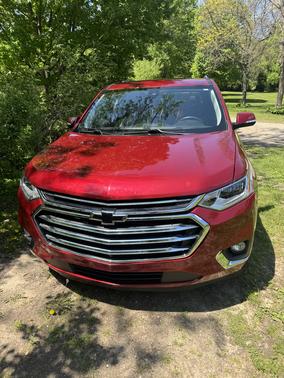 Red 2018 Chevrolet Traverse High Country