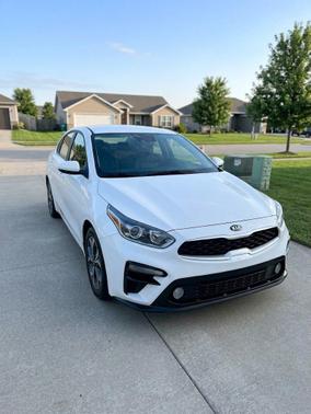White 2021 Kia Forte LXS