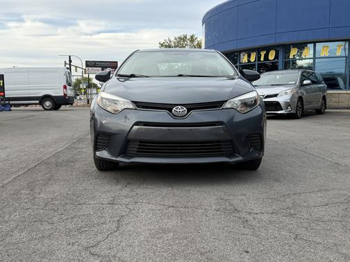 Gray 2015 Toyota Corolla LE