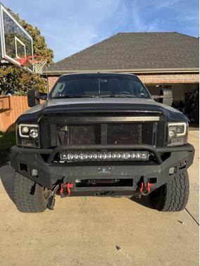 2005 Ford Excursion XLT