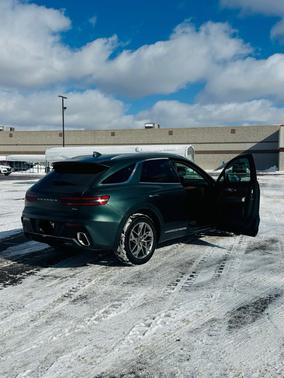 2022 Genesis GV70 2.5T