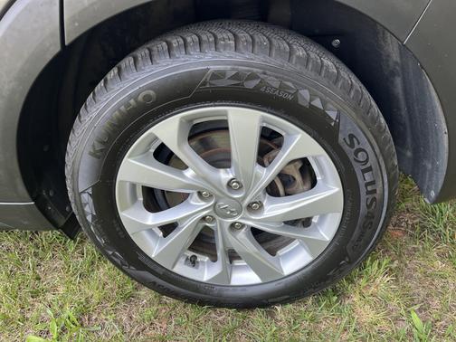 Gray 2021 Hyundai TUCSON Value