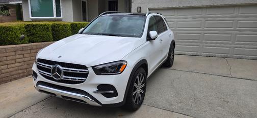 White 2024 Mercedes-Benz GLE 450 4MATIC