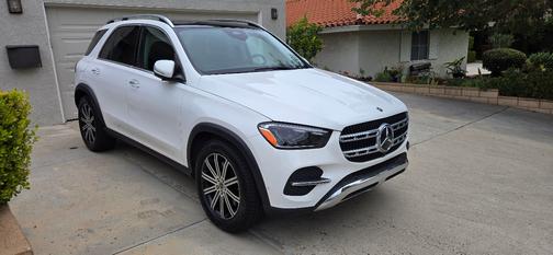 White 2024 Mercedes-Benz GLE 450 4MATIC