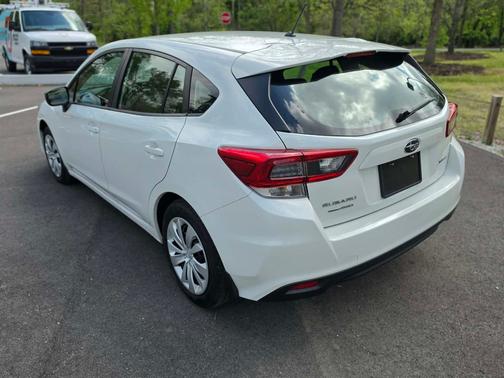 White 2023 Subaru Impreza Base
