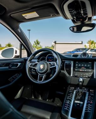 2018 Porsche Macan Sport Edition