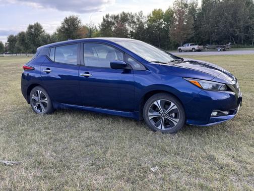 2022 Nissan Leaf SV PLUS