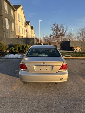 2005 Toyota Camry XLE