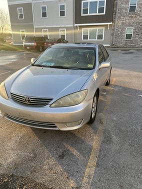 2005 Toyota Camry XLE