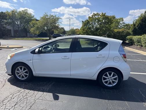 2013 Toyota Prius c Four