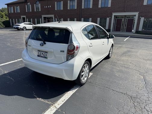 2013 Toyota Prius c Four