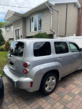 Silver 2011 Chevrolet HHR LT