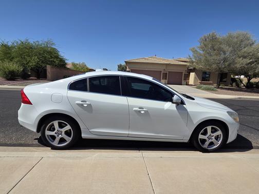 2013 Volvo S60 T5 Premier