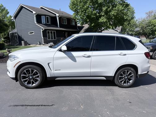 White 2017 BMW X5 xDrive35i