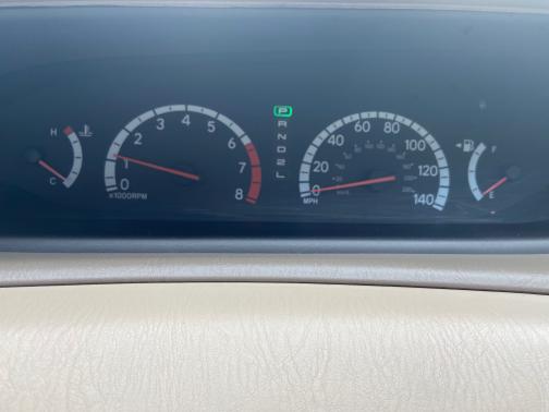 2000 Toyota Avalon XL