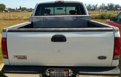 White 2007 Ford F-250 XLT SuperCab