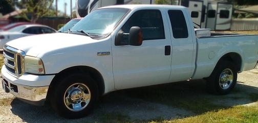 White 2007 Ford F-250 XLT SuperCab