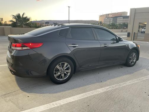2016 Kia Optima LX Turbo