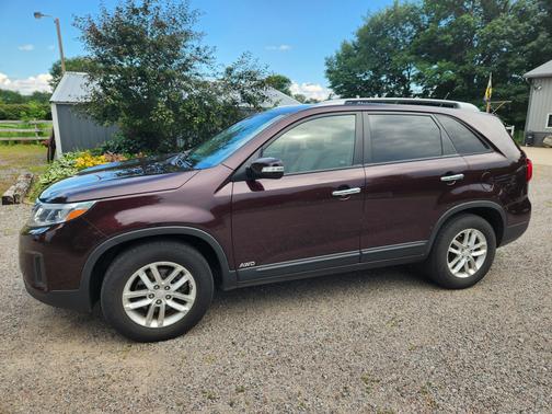 2015 Kia Sorento LX