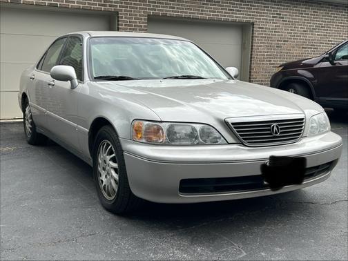 Silver 1998 Acura RL 3.5