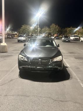 2011 BMW 750 i