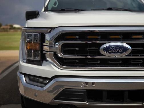 White 2021 Ford F-150 XLT