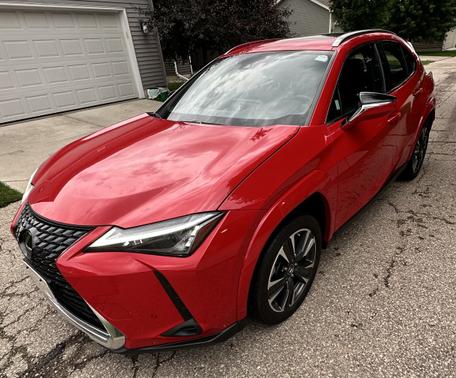 2023 Lexus UX 250h Premium