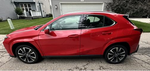 2023 Lexus UX 250h Premium