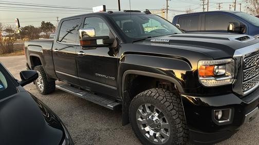 2019 GMC Sierra 2500 Denali