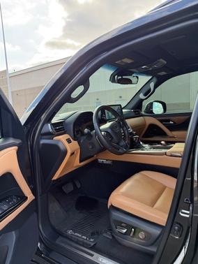 2024 Lexus LX 600 Luxury