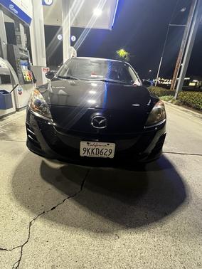 Black 2010 Mazda Mazda3 i Touring