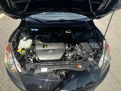 Black 2010 Mazda Mazda3 i Touring