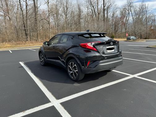 2021 Toyota C-HR XLE