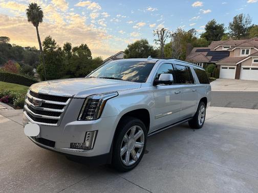 Silver 2016 Cadillac Escalade ESV Premium