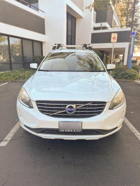 White 2016 Volvo XC60 T5 Premier