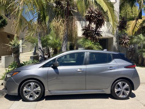 2018 Nissan Leaf SV