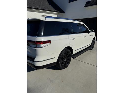 2023 Lincoln Navigator Reserve